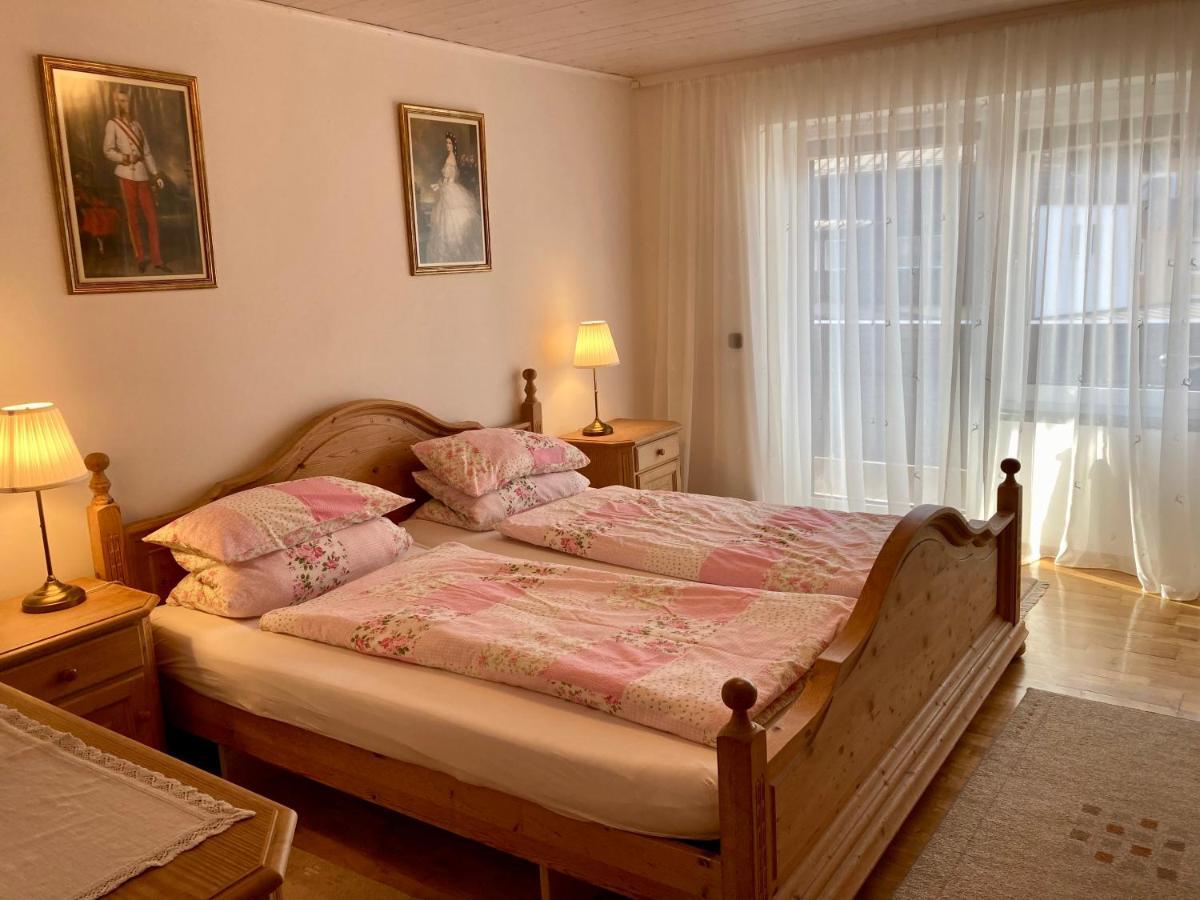 Cosy Apartment Bad Ischl In Quiet Residential Area - Newly Renovated 外观 照片